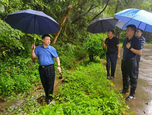 2-市殡葬管理所开展地质灾害防治安全检查工作.png